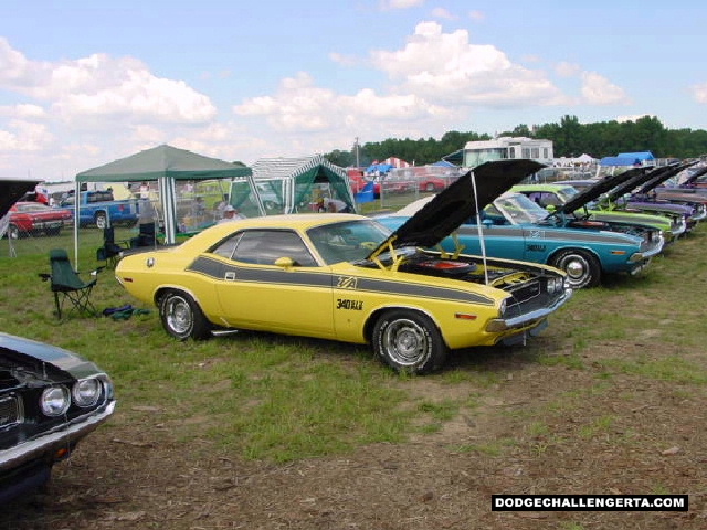 Dodge Challenger TA, photo from 2000 Mopar Nats.