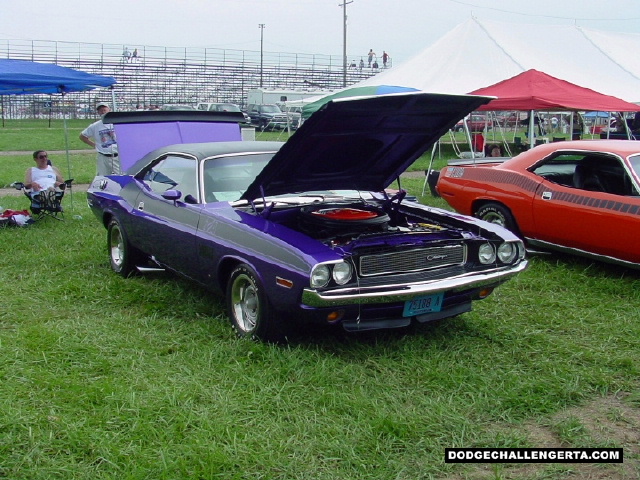 Dodge Challenger TA, photo from 2001 Mopar Nats.