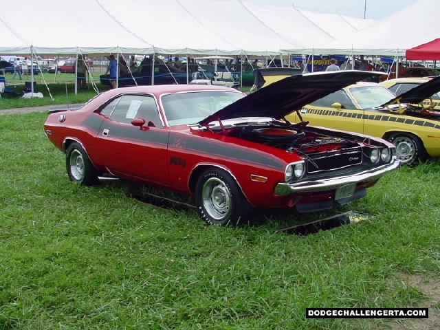 Dodge Challenger TA, photo from 2001 Mopar Nats.